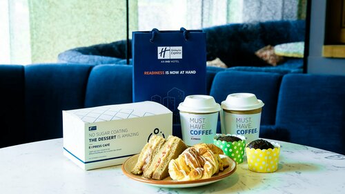 Holiday Inn Express Greater Noida Knowledge Park by IHG, Забронировать Отель Бизнес-отели Грейтер-Нойда, 4* 5*