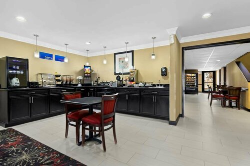 Best Western Kenosha Inn, Забронировать Отель Отели Брокен-Арроу с завтраком, Завтраки