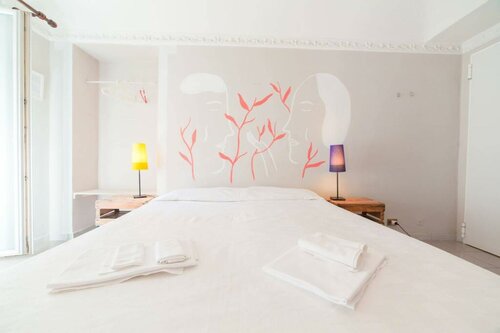 Tomato Backpackers Hotel, Rezervați Hostel Hosteluri în Torino, aproape de Museo del Risorgimento, Hostel