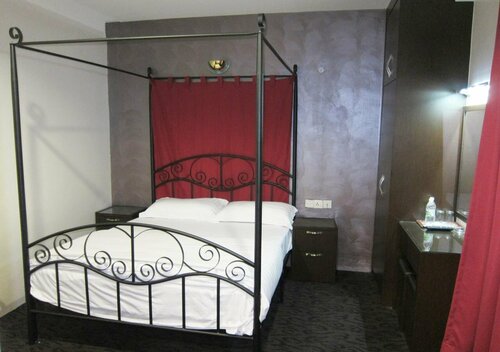 Oriental Inn, Rezerwuj Hotel Hotele w Sarawak z parkingiem, Parking