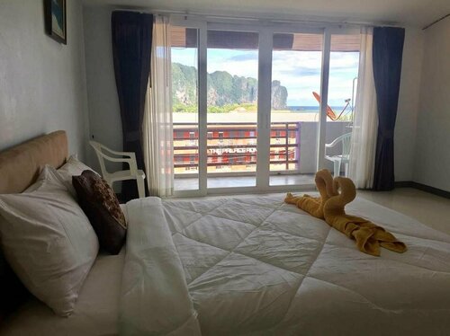 Marina Guesthouse, Забронировать Отель Ао-Нанг-Бич провинция Краби, рядом с Island Hopping Tour Desk, Nopparat Thara Beach