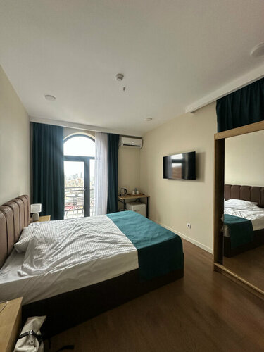 Hotel Ere's Palace, Rezerwuj Hotel Nowe hotele w Tbilisi
