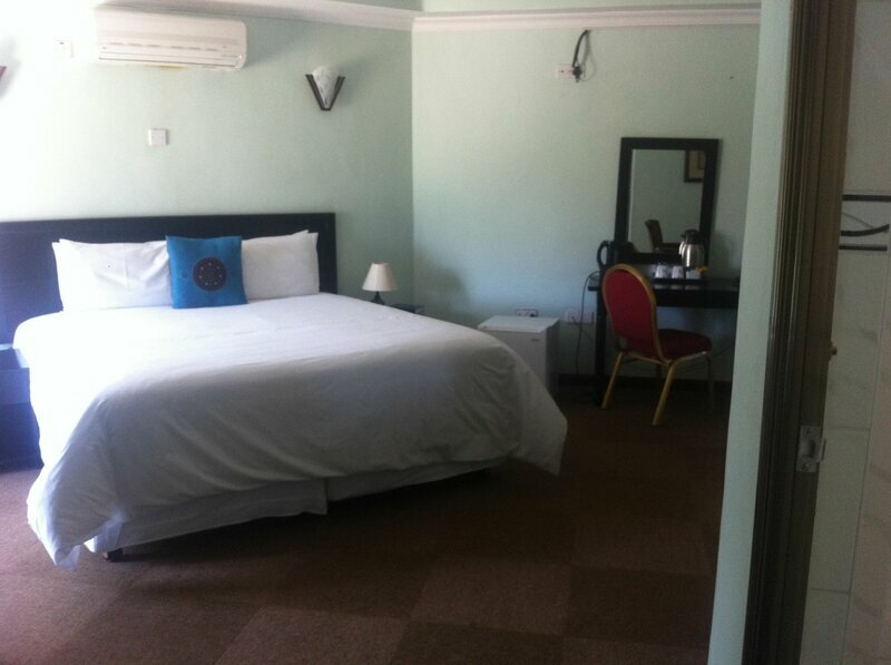 Exec Closets Hotel