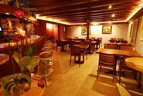 Hotel Micolau, Забронировать Отель Аринсал Вальнорд