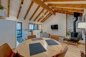 1br Cabin w Extra beds & Sofa Bed