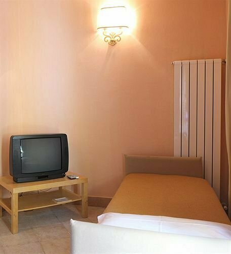 Residence delle Drapperie, Забронировать Отель Болонья провинция Болонья