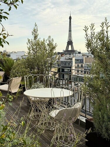 Hotel Marignan Champs-Elysées, Забронировать Отель Отели Парижа 5 звезд, рядом с Торговый центр Galeries Lafayette Champs-Élysées, 5*