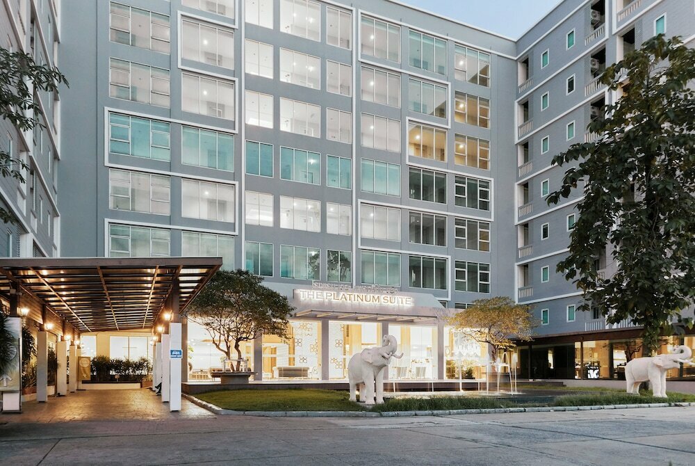 The Platinum Suite