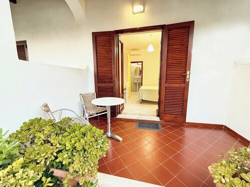 Hotel Villa Mena, Buchen Sie Villa Cottages in Forio d'Ischia, Cottage