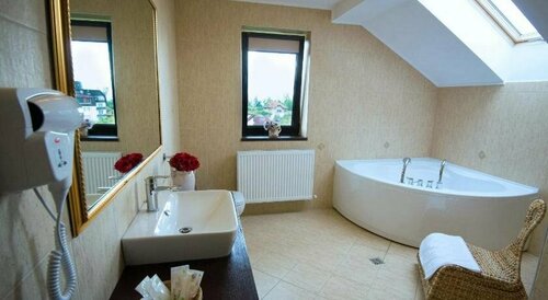 Pensiunea Toscana, Забронировать Отель «постель и завтрак» Бизнес-отели Prahova Valley, 4* 5*