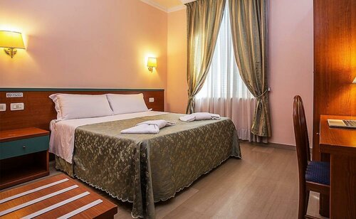 Hotel Center 1, Забронировать Отель СПА-отели Рима, рядом с Вокзал Термини, SPA-услуги