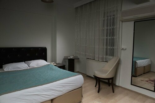 Kayı Otel, Забронировать Отель Отели Черноморского региона Турции с парковкой, Парковка