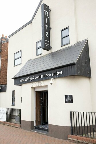 The R Inn Hotel, Varaa Hotelli Kettering Northamptonshire