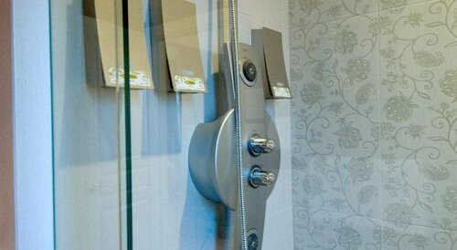 Granville House B&B, Забронировать Отель «постель и завтрак» Отели Ванкувера с завтраком, рядом с South Granville Shopping Street, Завтраки