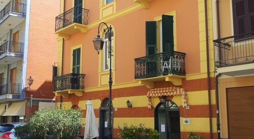 Hotel Mimosa, Забронировать Отель Алассио Ривьера-делле-Пальме, рядом с Alassio tourist's port