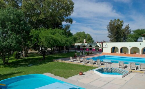Hotel San Ramon, Book Hotel Hoteller i El Bajio med pool, Swimmingpool