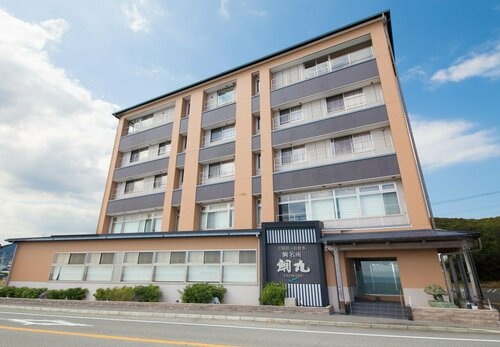 Seaside Hotel Taimaru Kaigetsu, Book Hotel Hoteller i Shikoku med parkering, Parkering