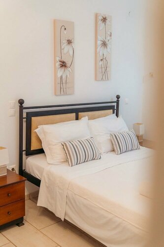 Rooms & Apartments Archontou, Rezervasyon Daire Apollonia 