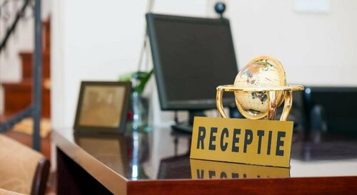 Pension Pantheon, Забронировать Гостевой дом Гостевые дома Пояна-Брашова, рядом с Bradul Ski Slope, Гостевой дом