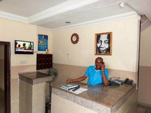 Wonder King Hotel, Prenota Hotel Hotel a Lagos con parcheggio, Parcheggio