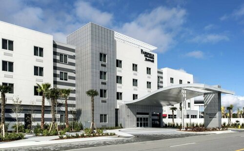 Fairfield Inn & Suites by Marriott Daytona Beach Speedway/Airport, Забронировать Отель Дейтона-Бич Daytona Beach Area