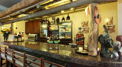 uShaka Manor Guest House, Забронировать Гостевой дом Отели Умхланга с завтраком, рядом с Маяк Умхланга, Завтраки