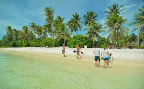 Huraa East Inn, Đặt Khách sạn Huraa 