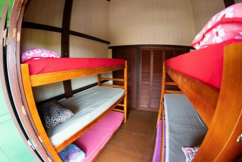 Floripa Guest Hostel, Забронировать Хостел Отели Флорианополиса с парковкой, Парковка