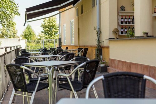 Hostal Pradaria Asador & Alojamiento, Prenota Hotel Arcas del Villar Cuenca