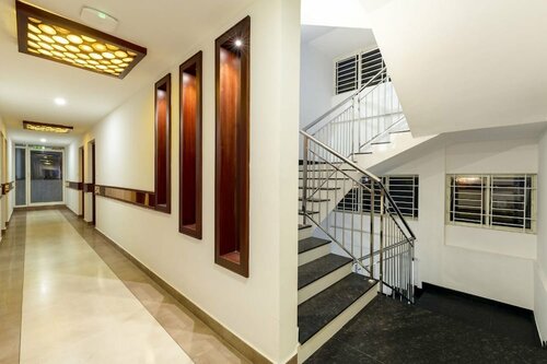 Hotel Burooj, Book Hotel Edappally New Delhi
