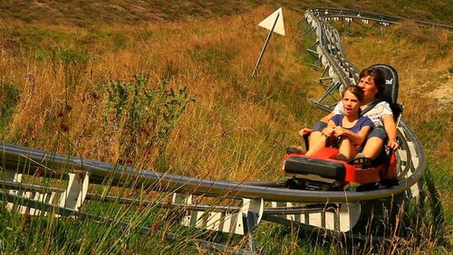 Espace Pyrénées Loisirs Campsite, Rezervați Teren de campat Lourdes Hautes-Pyrénées