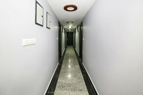 OYO 44314 Hotel Veer Bhumi Palace, Reservar Hotel Jhansi Índia