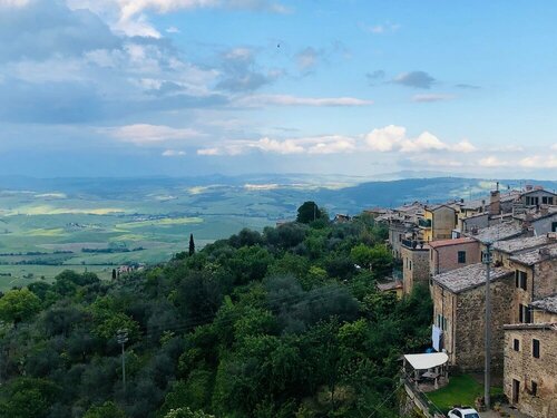 Tuscany View Montalcino, Забронировать Гостевой дом Отели в центре Монтальчино, в центре