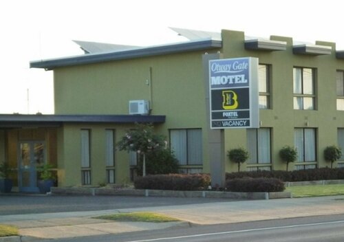 Otway Gate Motel, Book Motel Hotels in Colac with Breakfast, Breakfasts