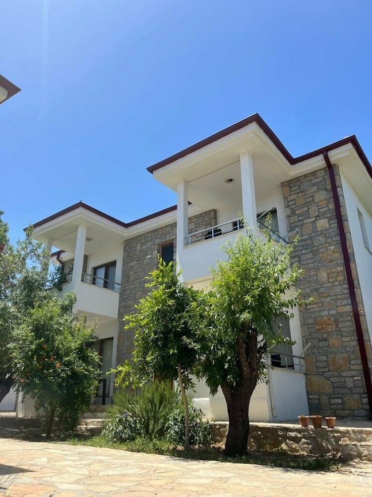GeBora Palamutbükü Tatil Evleri & Suits