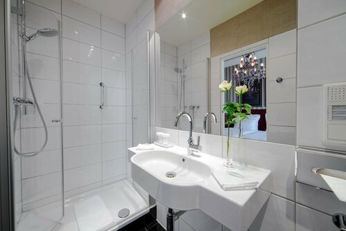 Romantik Hotel das Smolka, Забронировать Отель Бизнес-отели Ганзейского города Гамбурга, 4* 5*