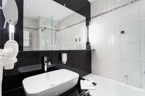 Sauerland Stern Hotel, Забронировать Отель Отели Виллинген 4 звезды, 4*