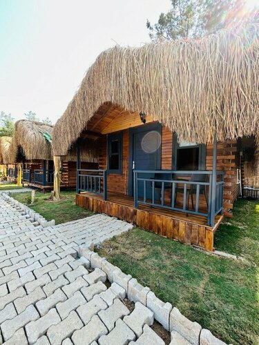 Pine Village Bungalows Ölüdeniz, Забронировать Дом для отпуска Виллы Олюдениз, Вилла