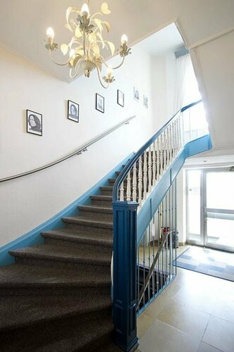 Hotel Neun 3/4, Забронировать Отель Отели Целле с парковкой, рядом с Herzog Palace (Herzogschloss), Парковка