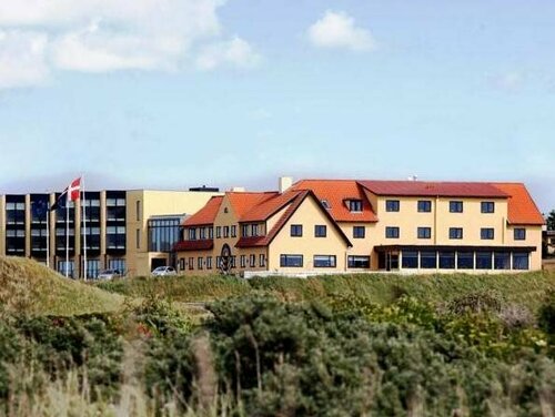Nymindegab Kro, Prenota Hotel Hotel a Vestjylland con parcheggio, Parcheggio