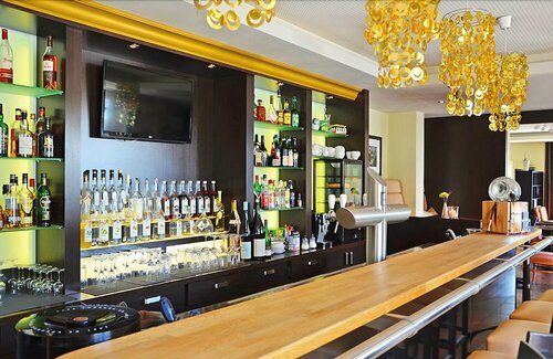 Hotel Oelen & Holgers Brasserie und Lounge, Забронировать Отель Отели в центре Бад-Бентхайм, в центре