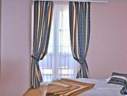 Aparthotel Castrum Novum, Забронировать Отель Задар Задарская жупания