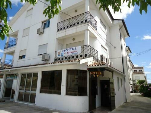 Hotel 4 Estacoes, Забронировать Отель Отели Trás-os-Montes e Alto Douro с парковкой, Парковка