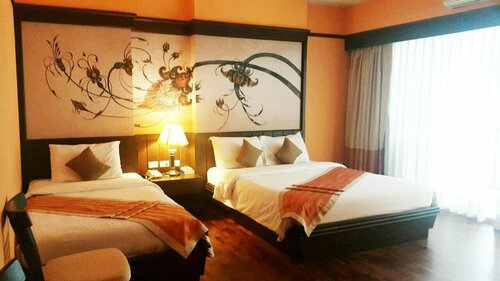 Sarita Chalet & Spa Jomtien beach Pattaya, Забронировать Шале Джомтьен-Бич Паттайя