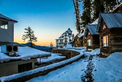 Tethys Ski Resort Narkanda, Забронировать Курортный отель Отели Нарканда с парковкой, Парковка