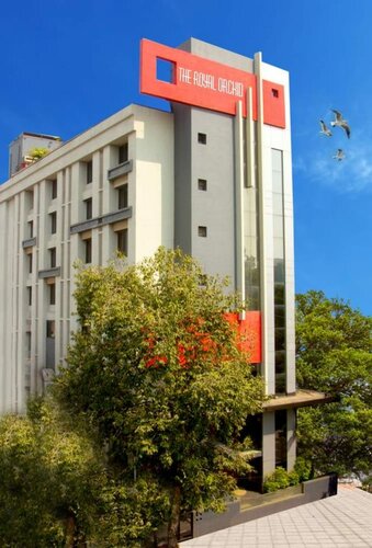The Royal Orchid Hotel, Chembur, Забронировать Отель Отели Мумбай с парковкой, Парковка