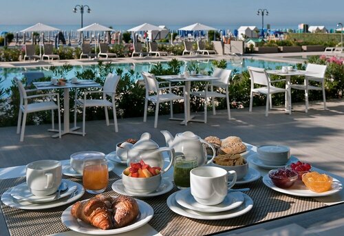 Hotel Orient & Pacific, Забронировать Отель Лидо ди Езоло Riviera Ovest