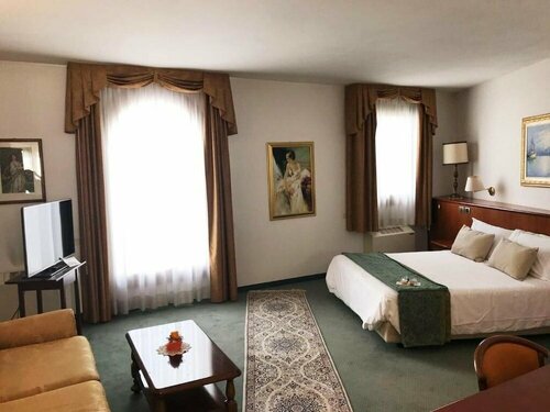 Hotel In Sylvis, Забронировать Отель Сесто-аль-Регена Венеция-Джулия