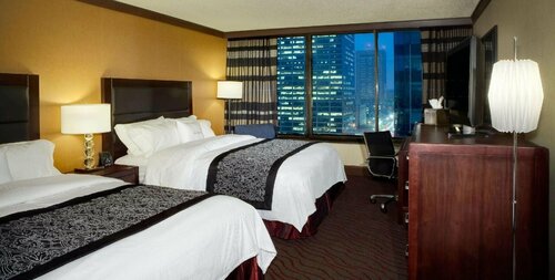 DoubleTree by Hilton Hotel Cleveland Downtown - Lakeside, Забронировать Отель Кливленд штат Огайо, рядом с Стадион Rocket Mortgage FieldHouse