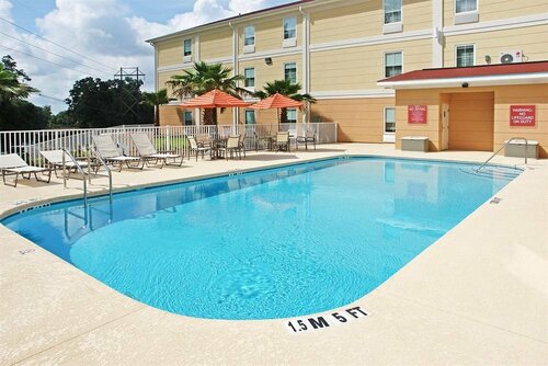 TRYP by Wyndham Tallahassee North I-10 Capital Circle, Rezerwuj Hotel Tallahassee Panhandle Florida
